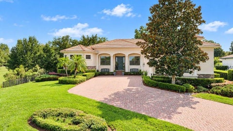 32809 Berwick Glen Court, Sorrento, FL 32776