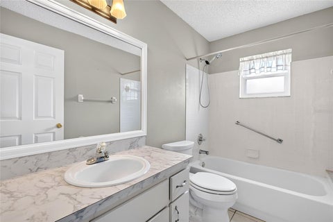 Tiny photo for 9878 SW 97th Lane, Ocala, FL 34481 (MLS # OM734768)