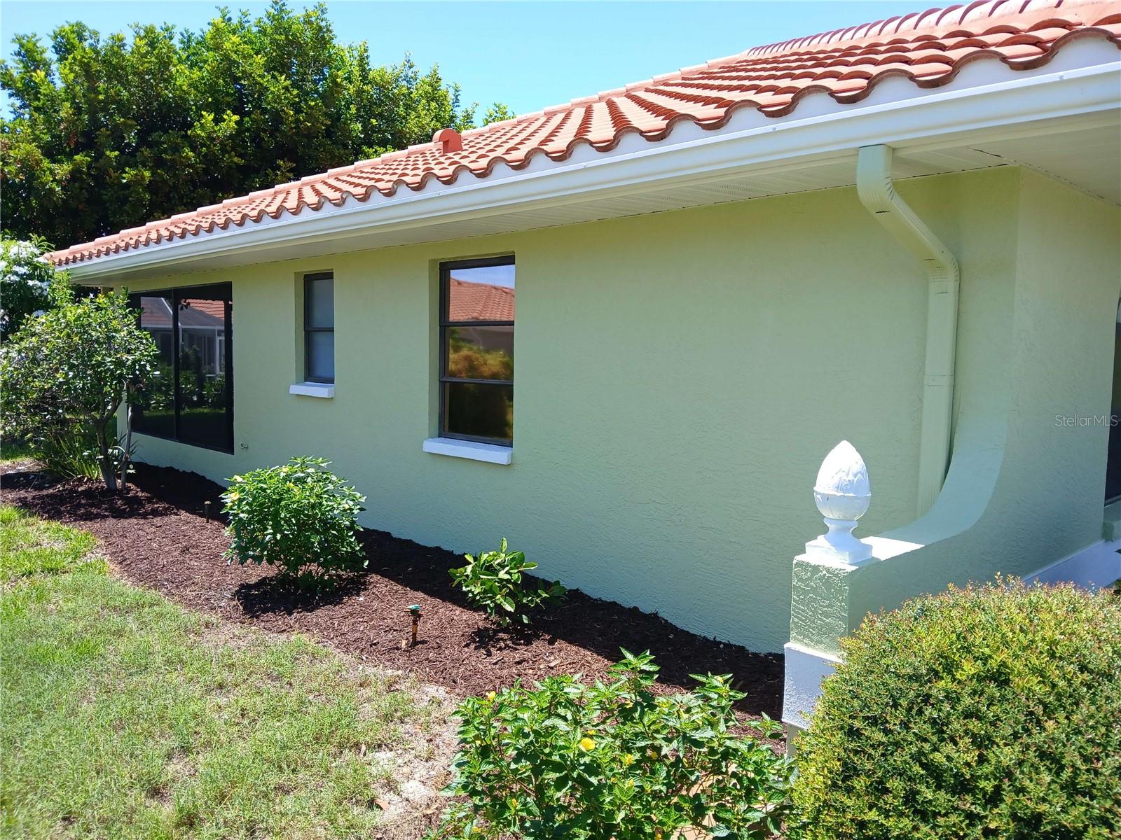 405 LEMONWOOD DRIVE