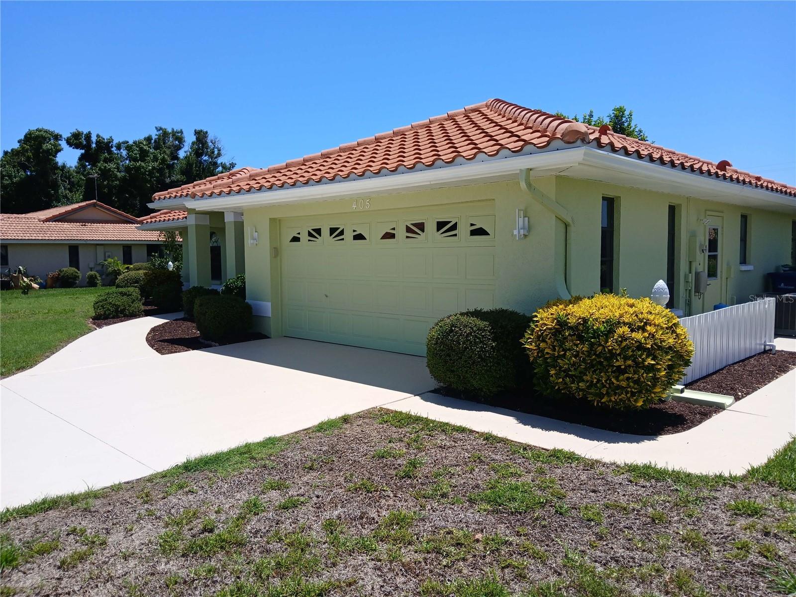 405 LEMONWOOD DRIVE