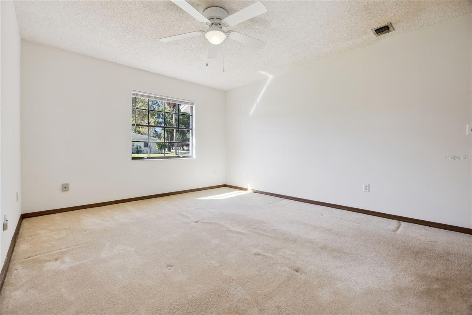 WEKIVA HUNT CLUB 1 FOX HUNT SEC 1 - Residential