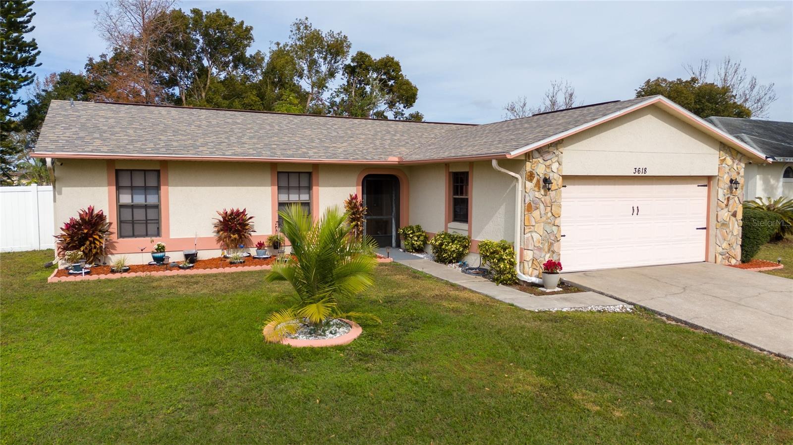 3618 WILLOW LAKE COURT