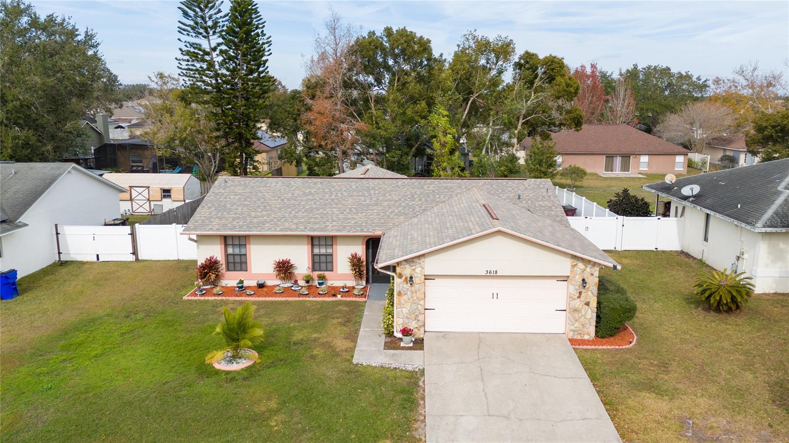 3618 WILLOW LAKE COURT