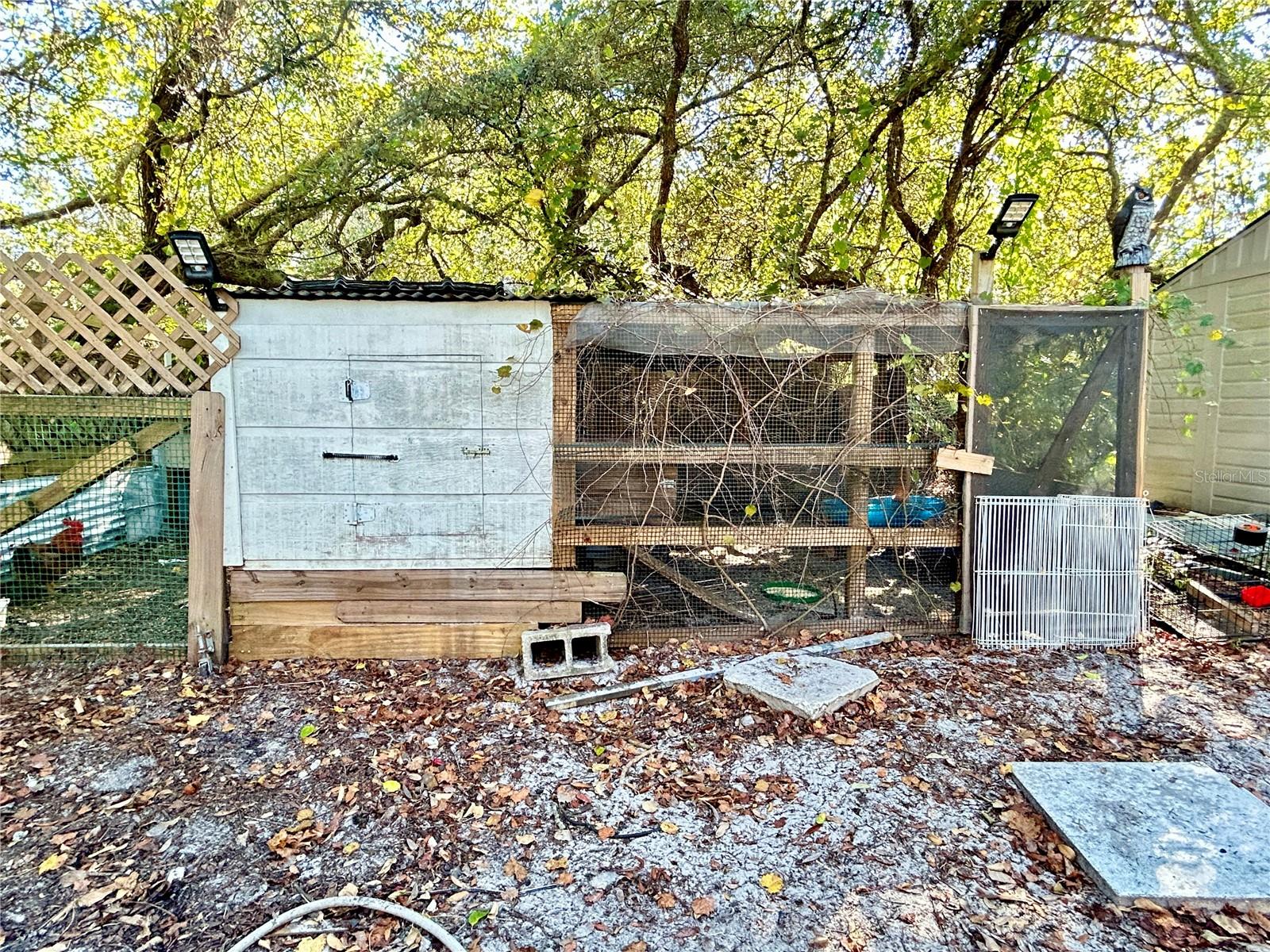 MOON LAKE ESTATES - Residential