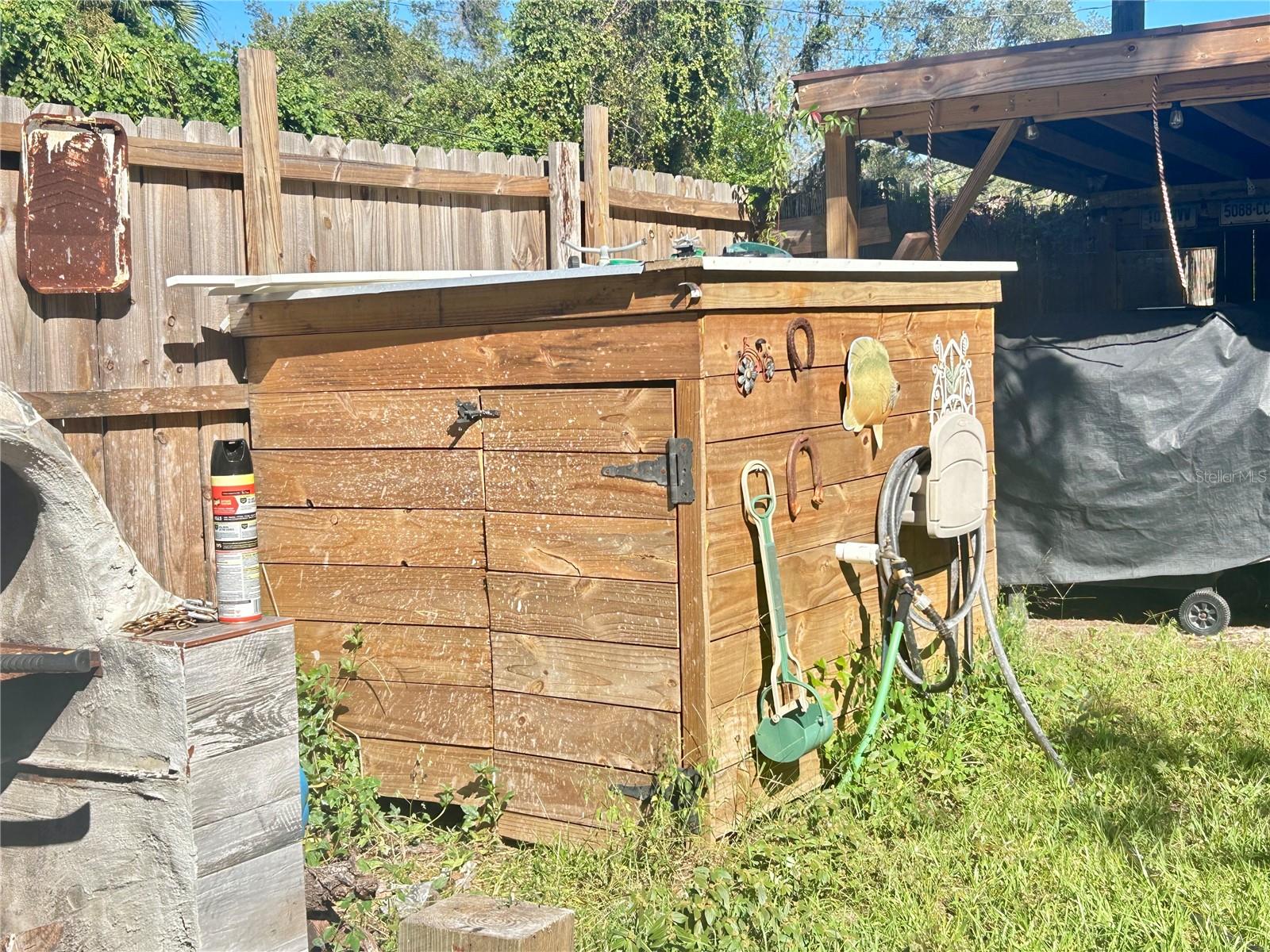 MOON LAKE ESTATES - Residential