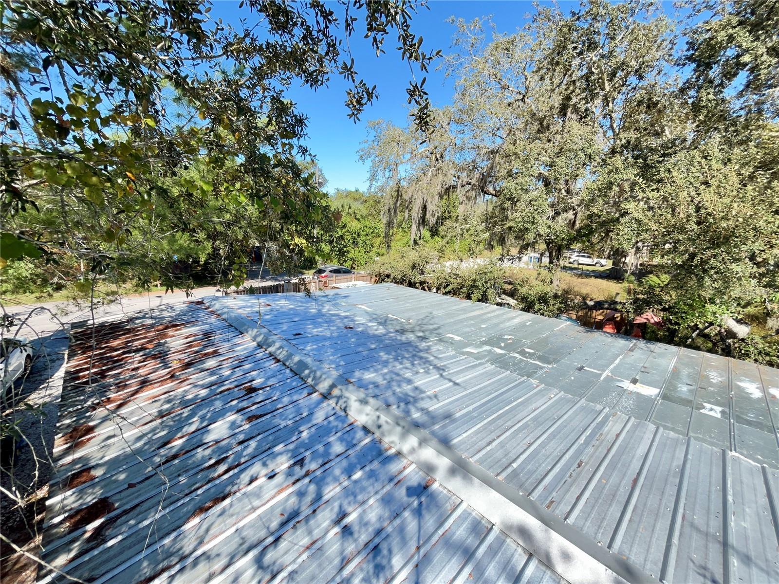 MOON LAKE ESTATES - Residential