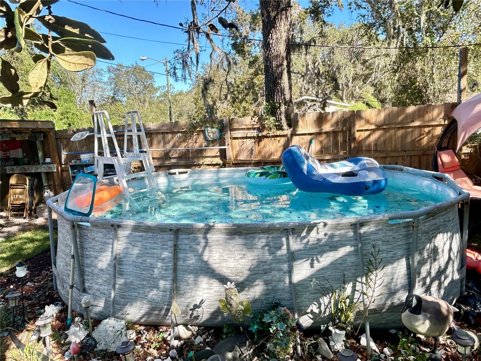 MOON LAKE ESTATES - Residential