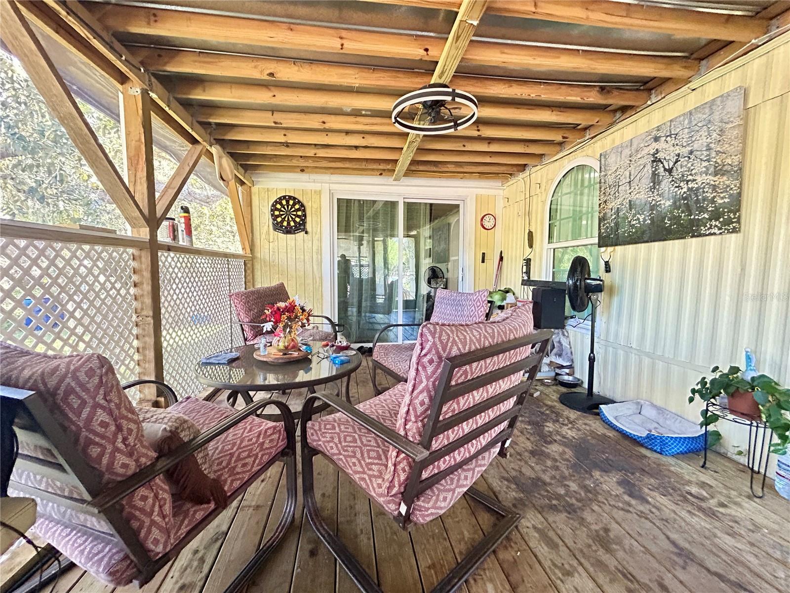 MOON LAKE ESTATES - Residential