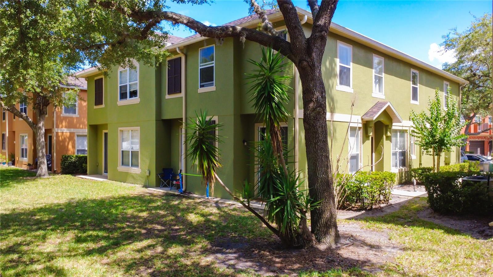 MAGNOLIA CLUB - Residential