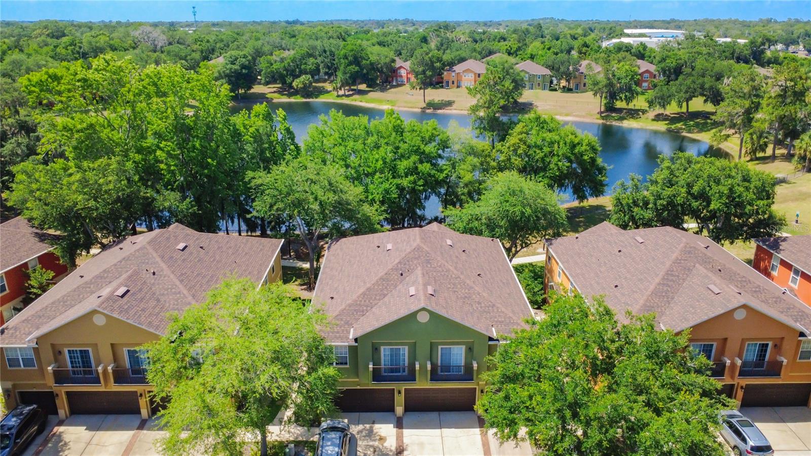 MAGNOLIA CLUB - Residential