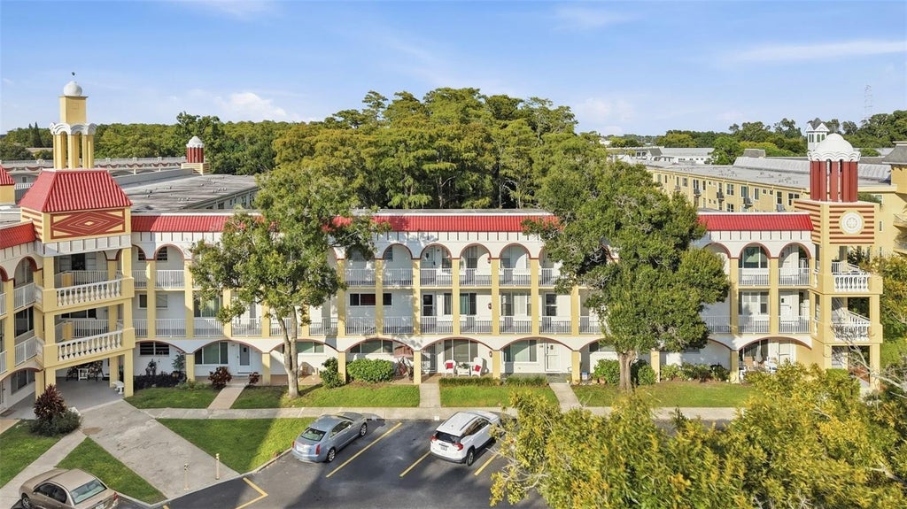 Photo of 2430 Florentine Way #40, Clearwater, FL 33763 (MLS # TB8551297)