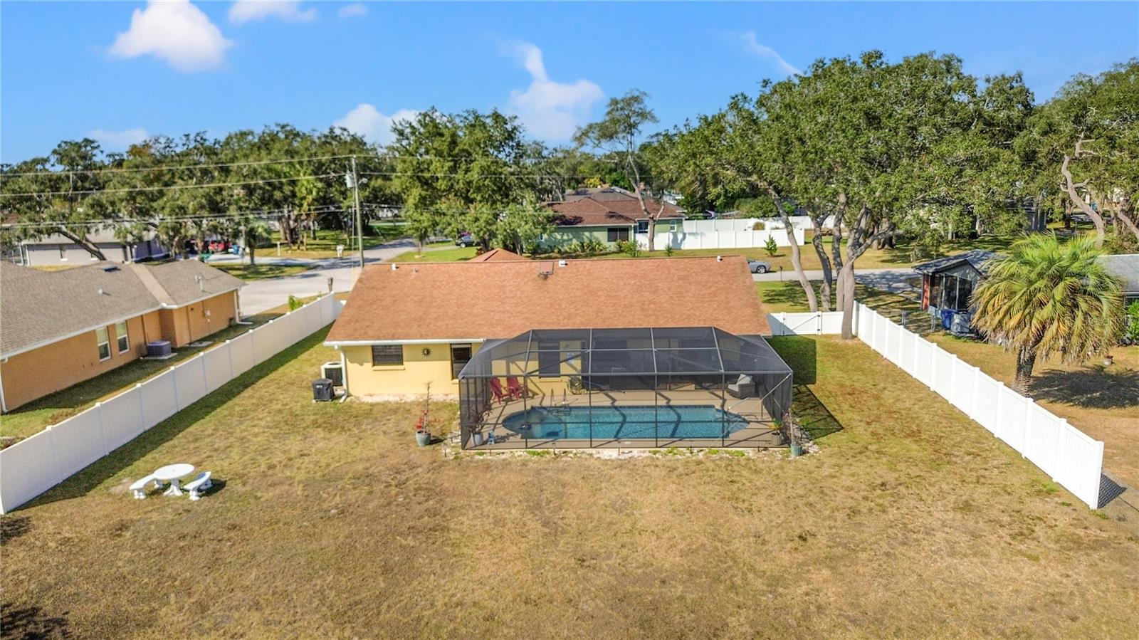 SPRING HILL - Residential