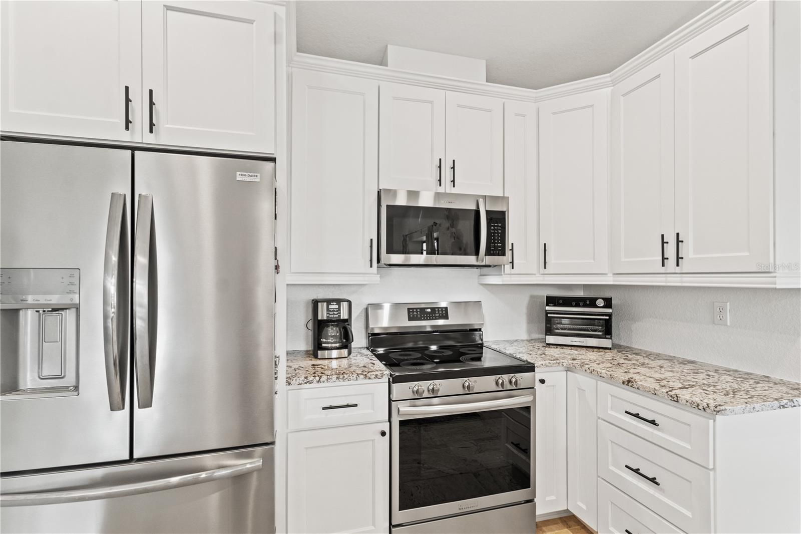 SPRING HILL - Residential