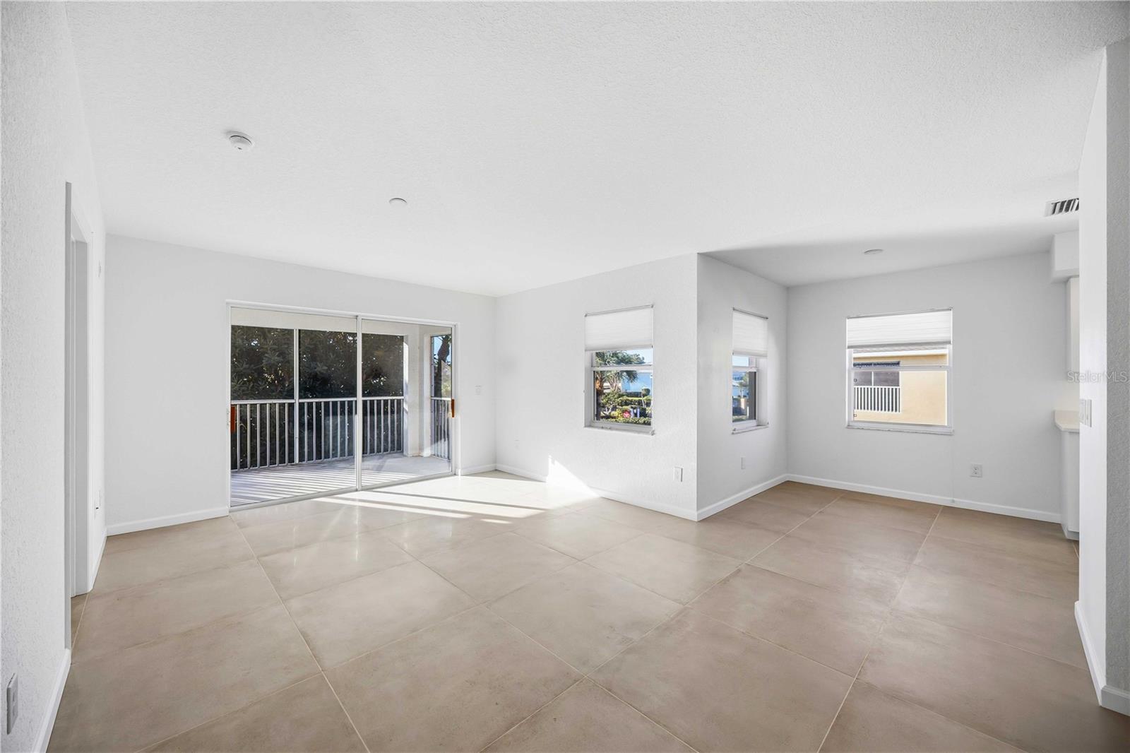 LINKSIDE - Residential