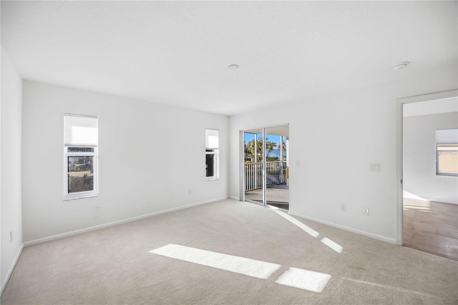 LINKSIDE - Residential