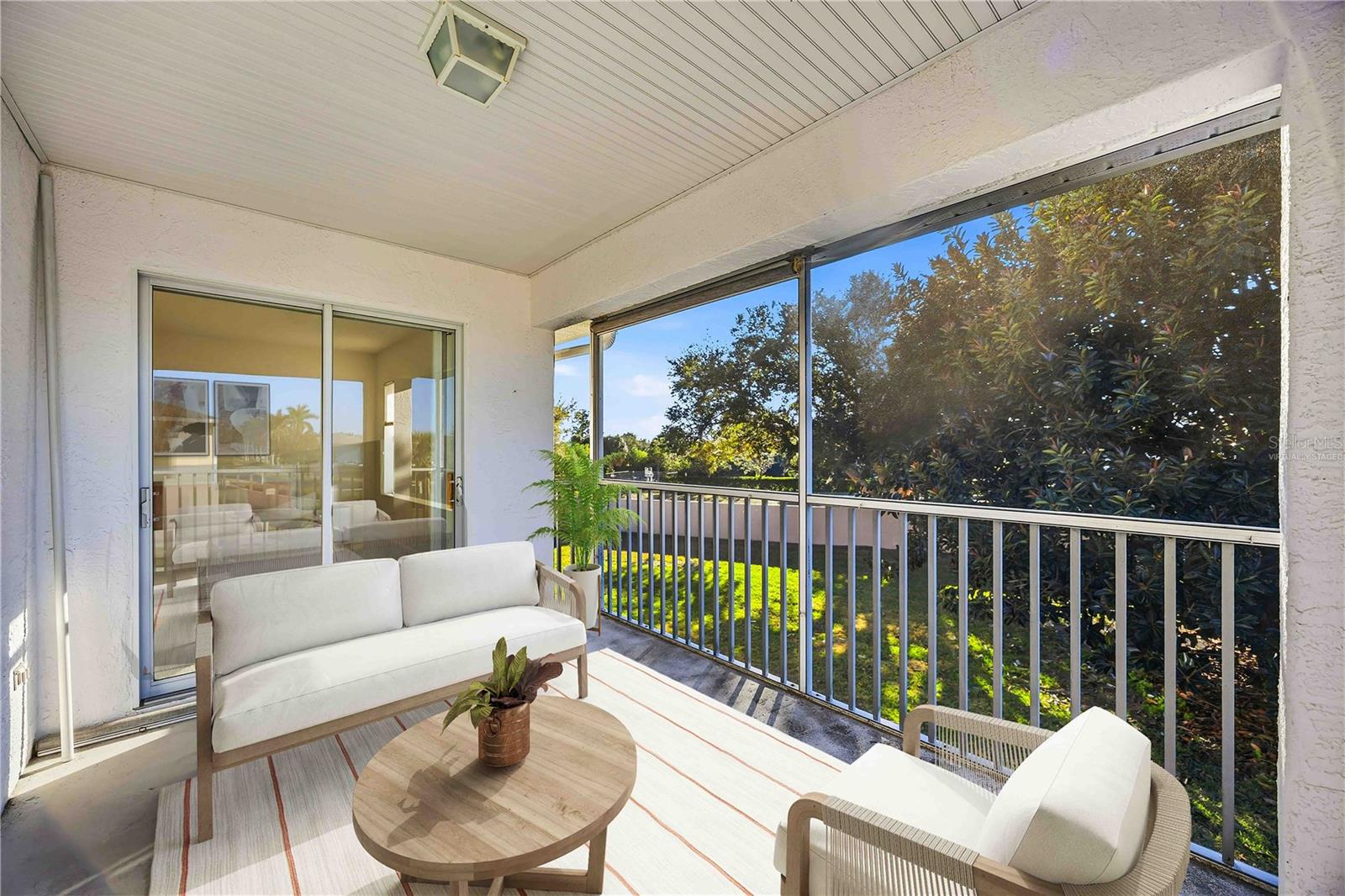 LINKSIDE - Residential