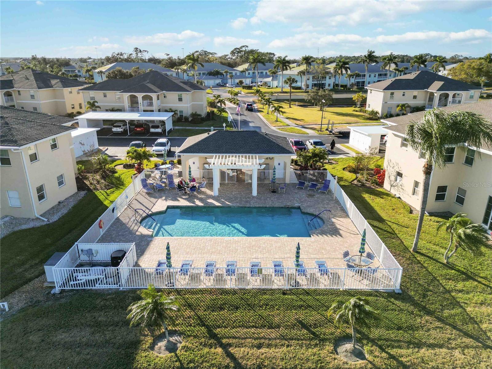 LINKSIDE - Residential