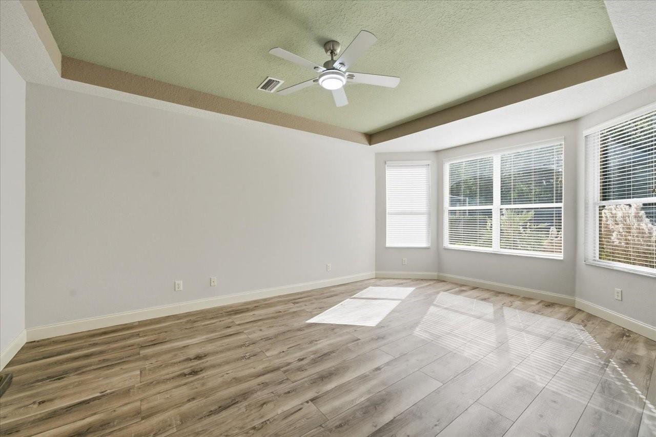 SOUTHGATE VILLAS - Residential