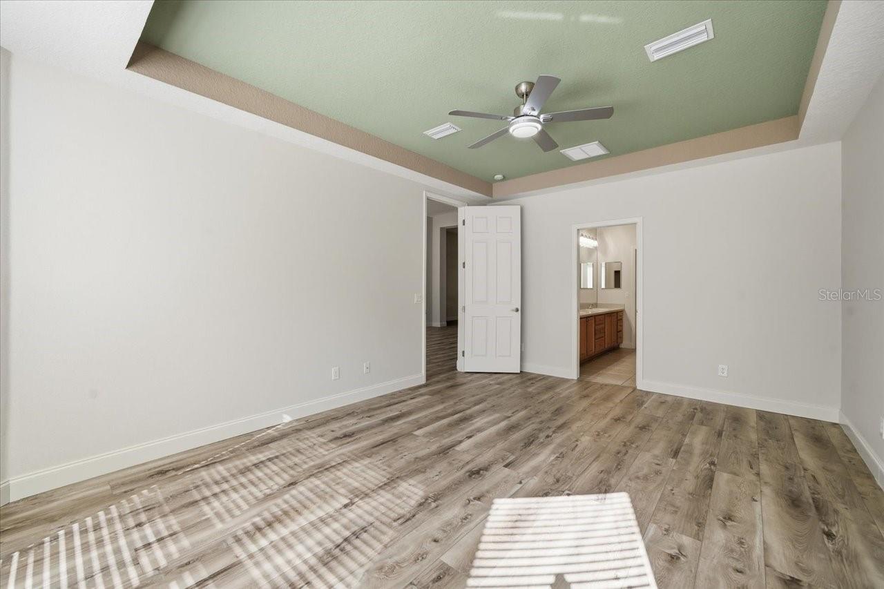 SOUTHGATE VILLAS - Residential