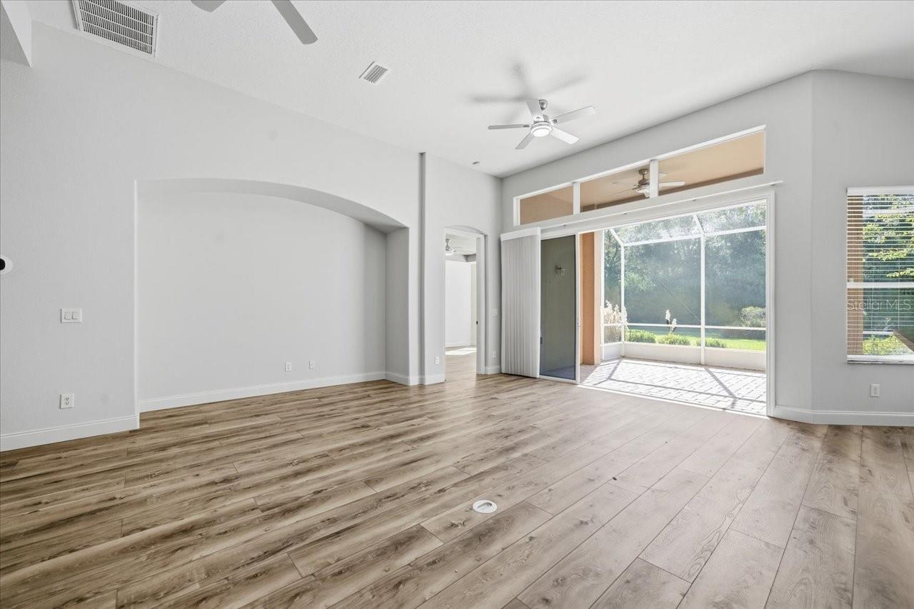 SOUTHGATE VILLAS - Residential