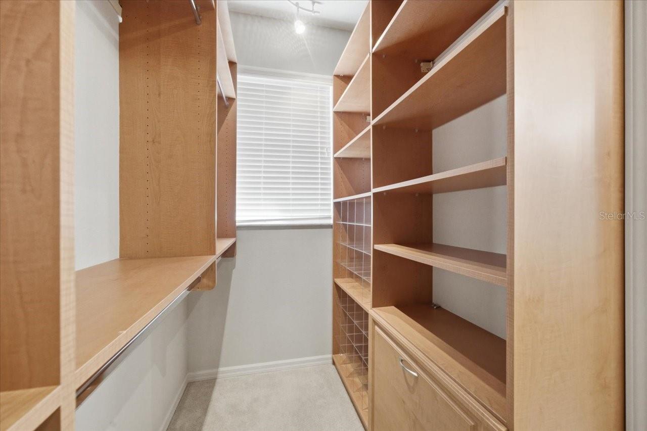 SOUTHGATE VILLAS - Residential