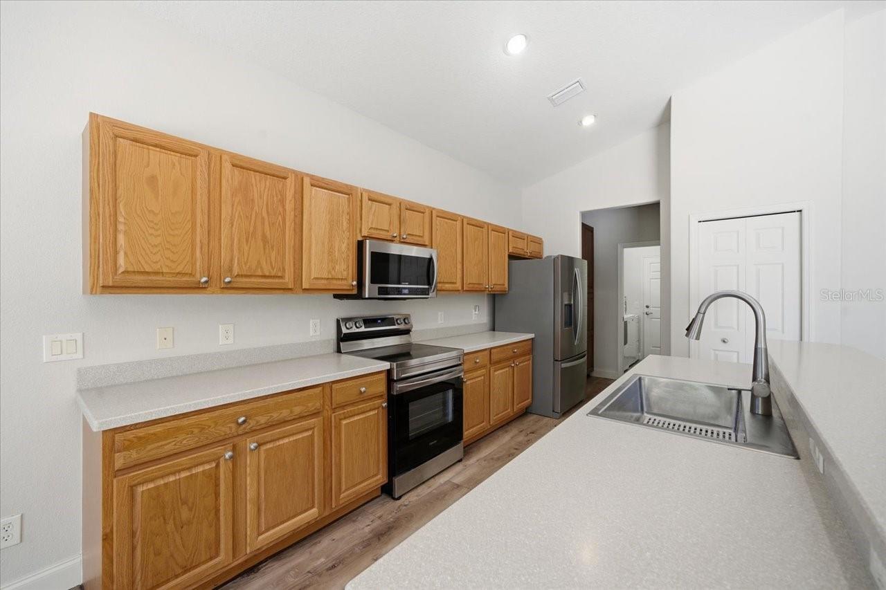 SOUTHGATE VILLAS - Residential