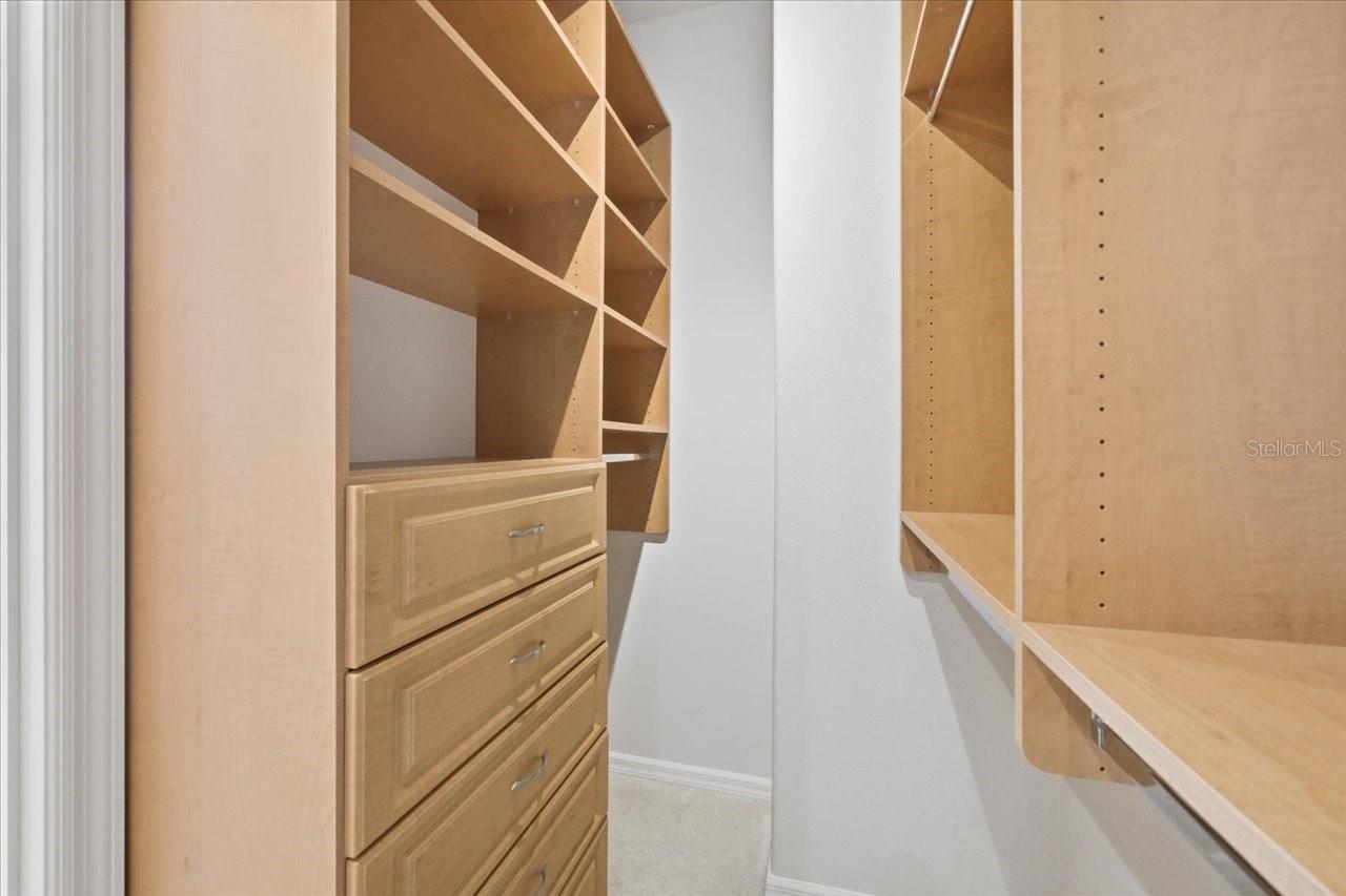 SOUTHGATE VILLAS - Residential