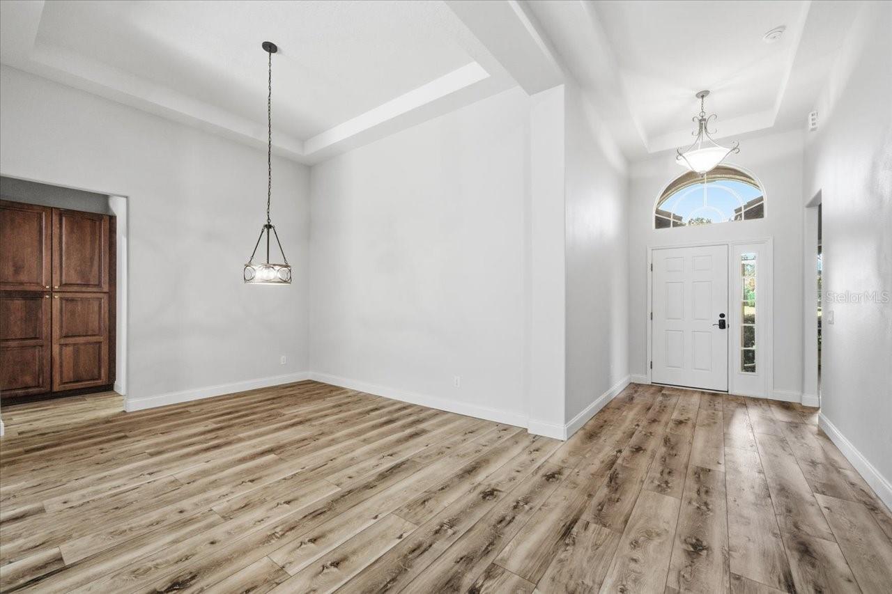 SOUTHGATE VILLAS - Residential