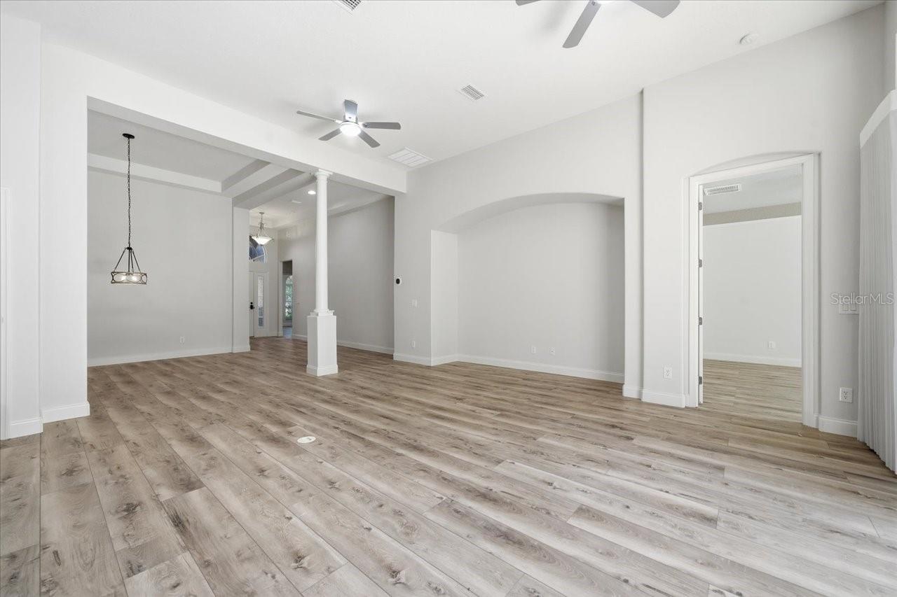 SOUTHGATE VILLAS - Residential