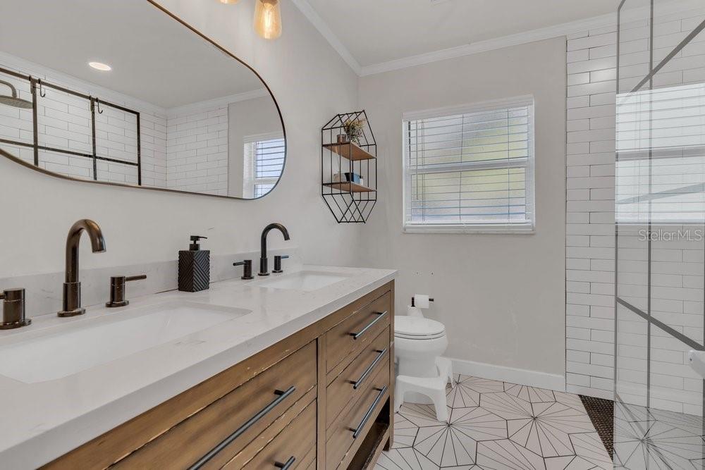 WINDERMERE TOWN - Residential