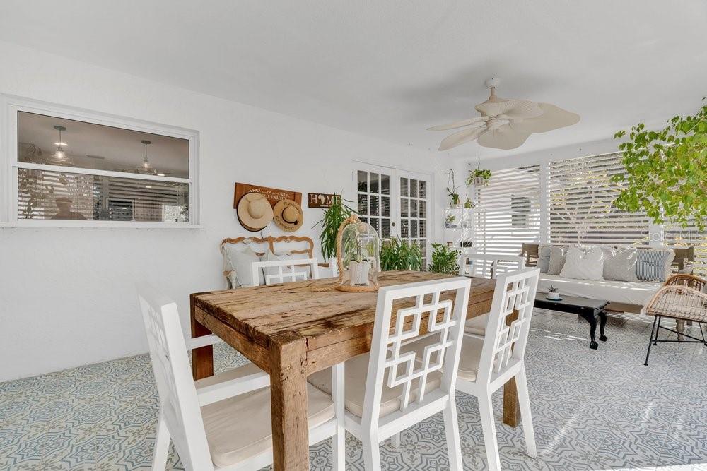 WINDERMERE TOWN - Residential