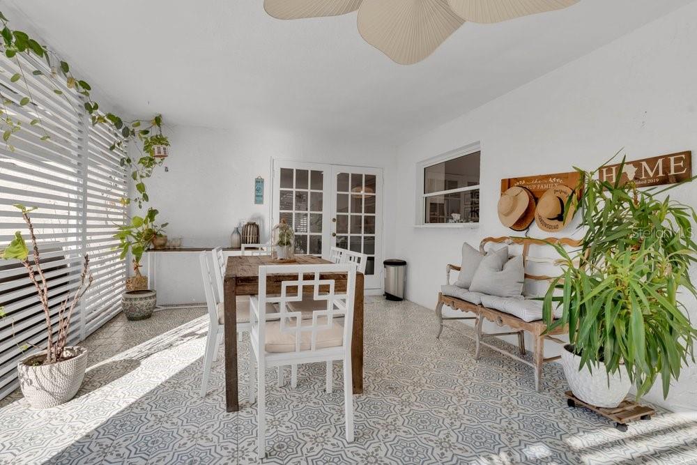 WINDERMERE TOWN - Residential