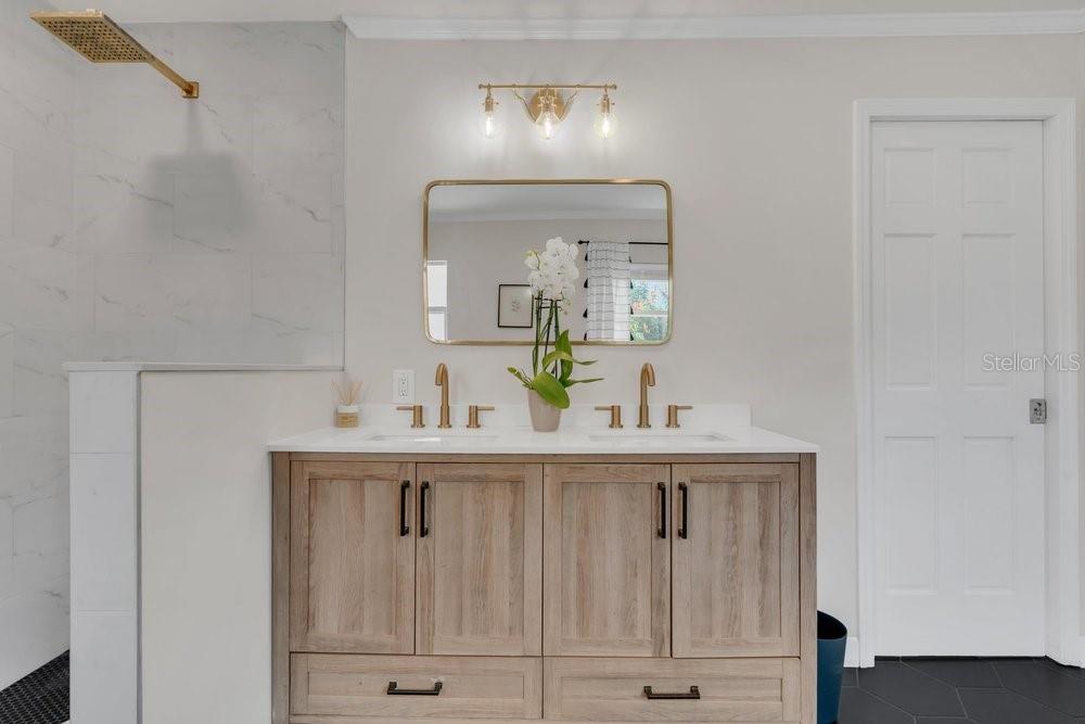 WINDERMERE TOWN - Residential