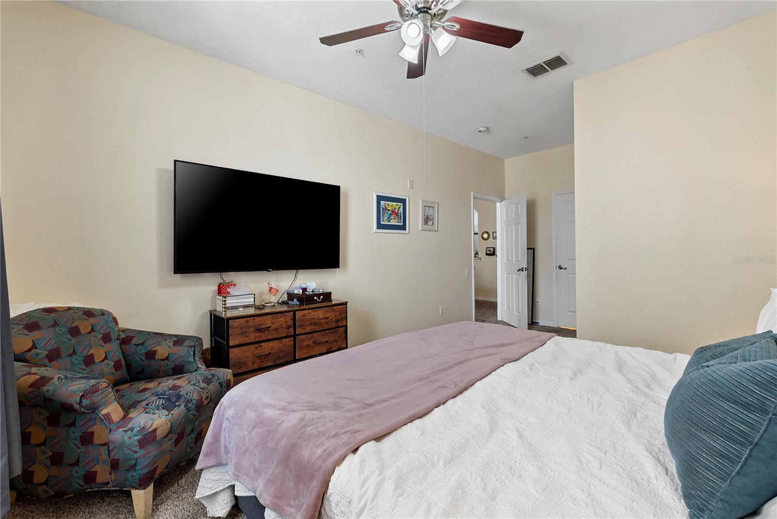 WYNDHAM PALMS CONDO PH 3 - Residential