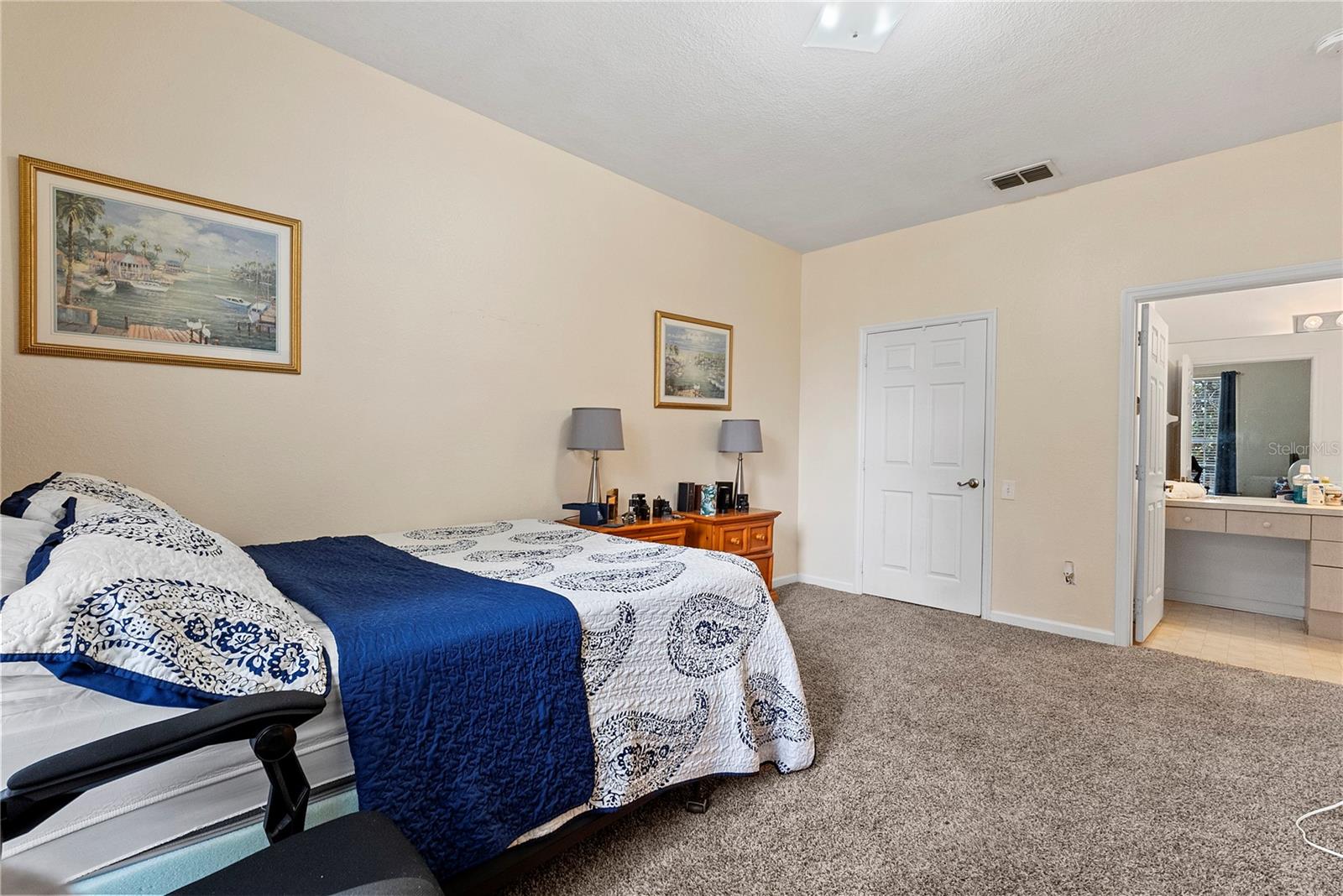 WYNDHAM PALMS CONDO PH 3 - Residential