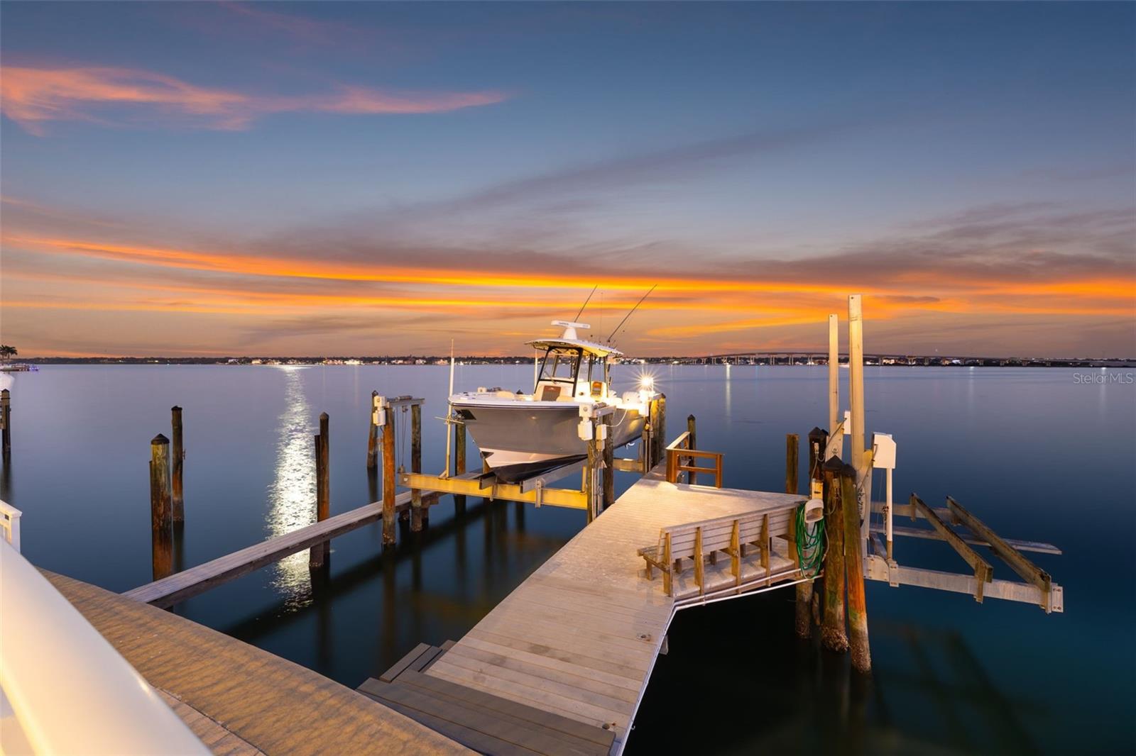 BELLEVUE ESTATES ISLAND - Residential