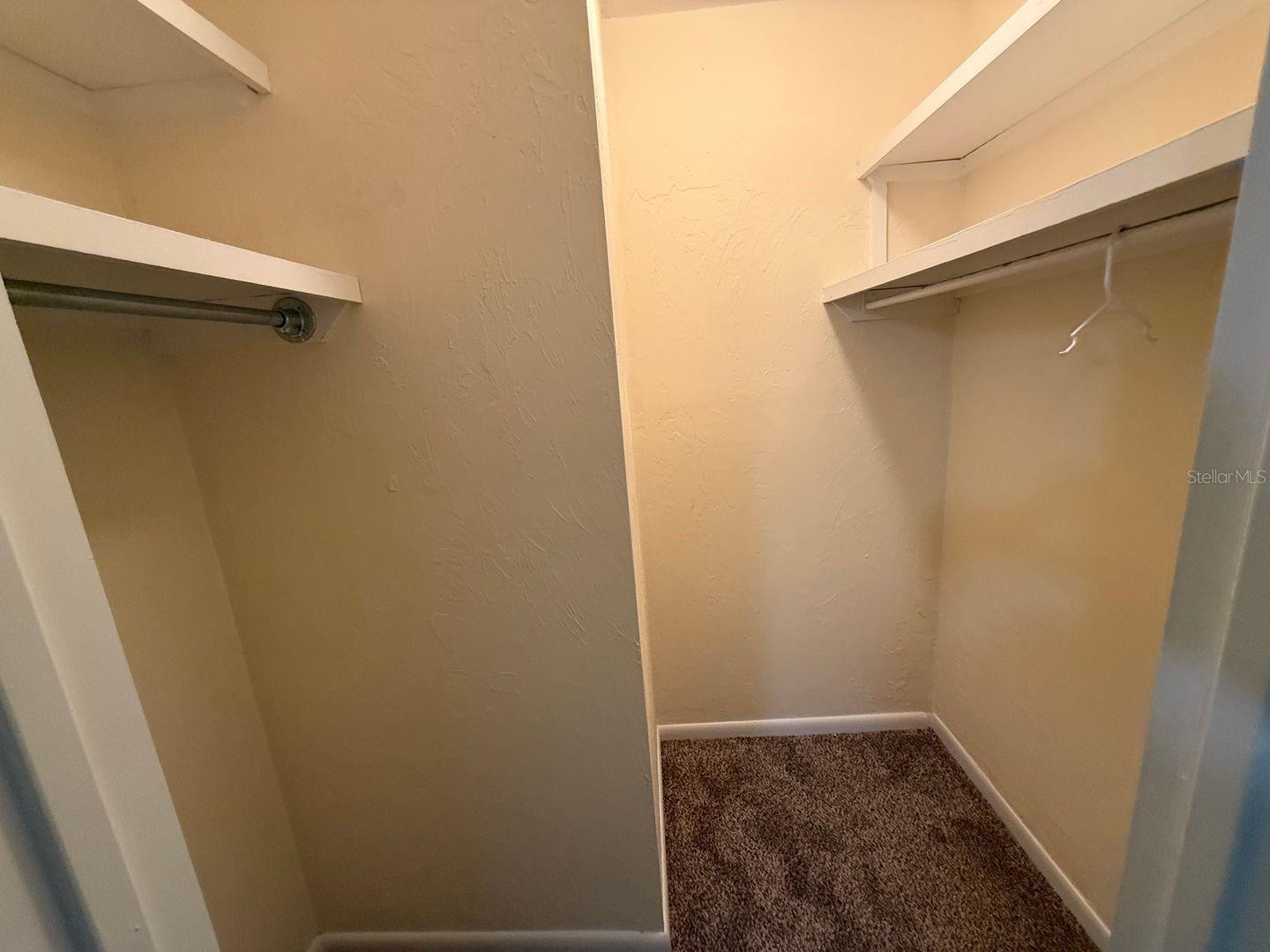 KIRKWOOD WEST CLINCH GRNT - Residential Lease