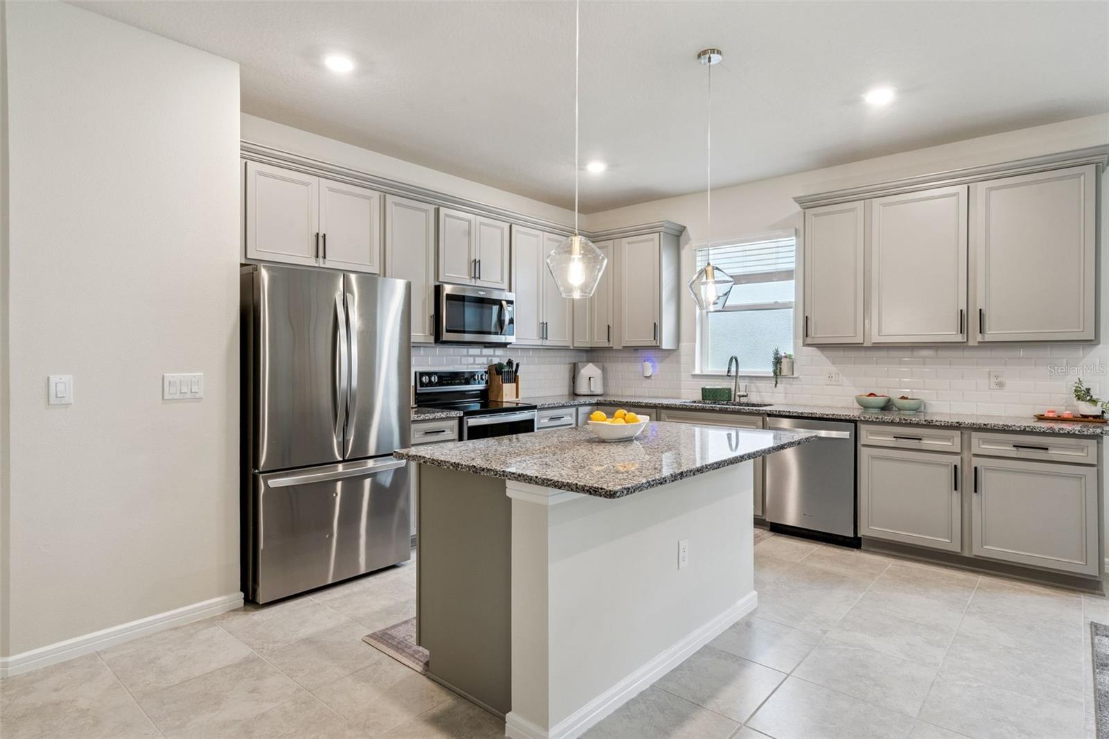RIDGEVIEW PH 2 - Residential