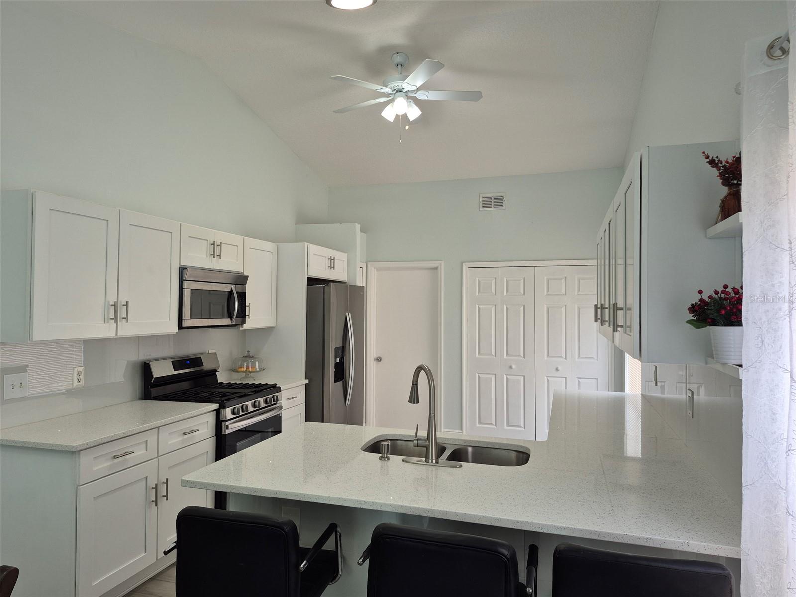 4612 CHEYENNE POINT TRAIL