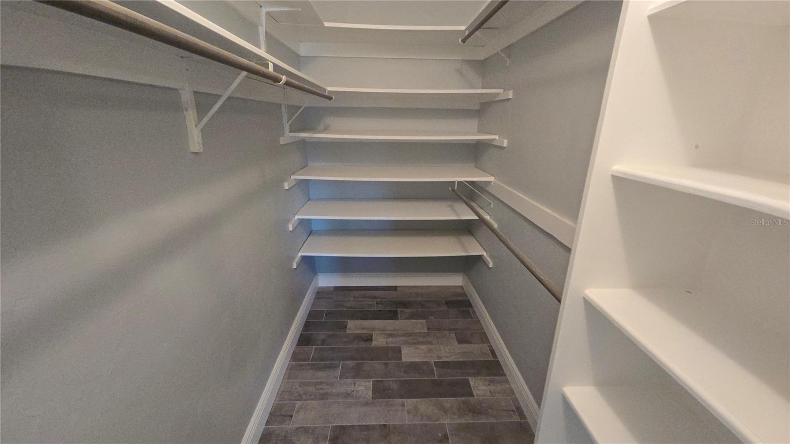 SUNLAND GARDENS - Residential Lease