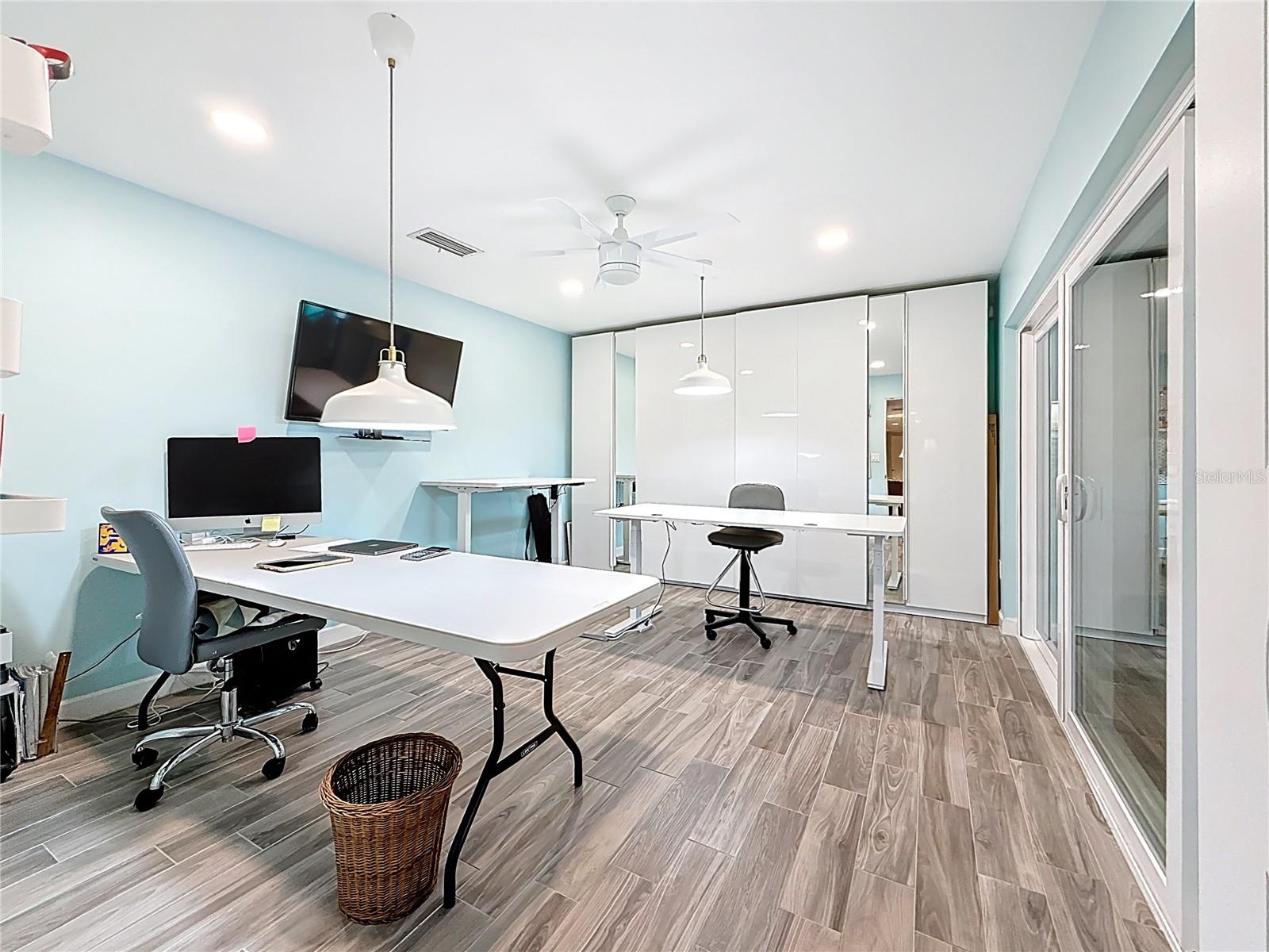 BARCLEY ESTATES 3RD ADD - Residential Lease