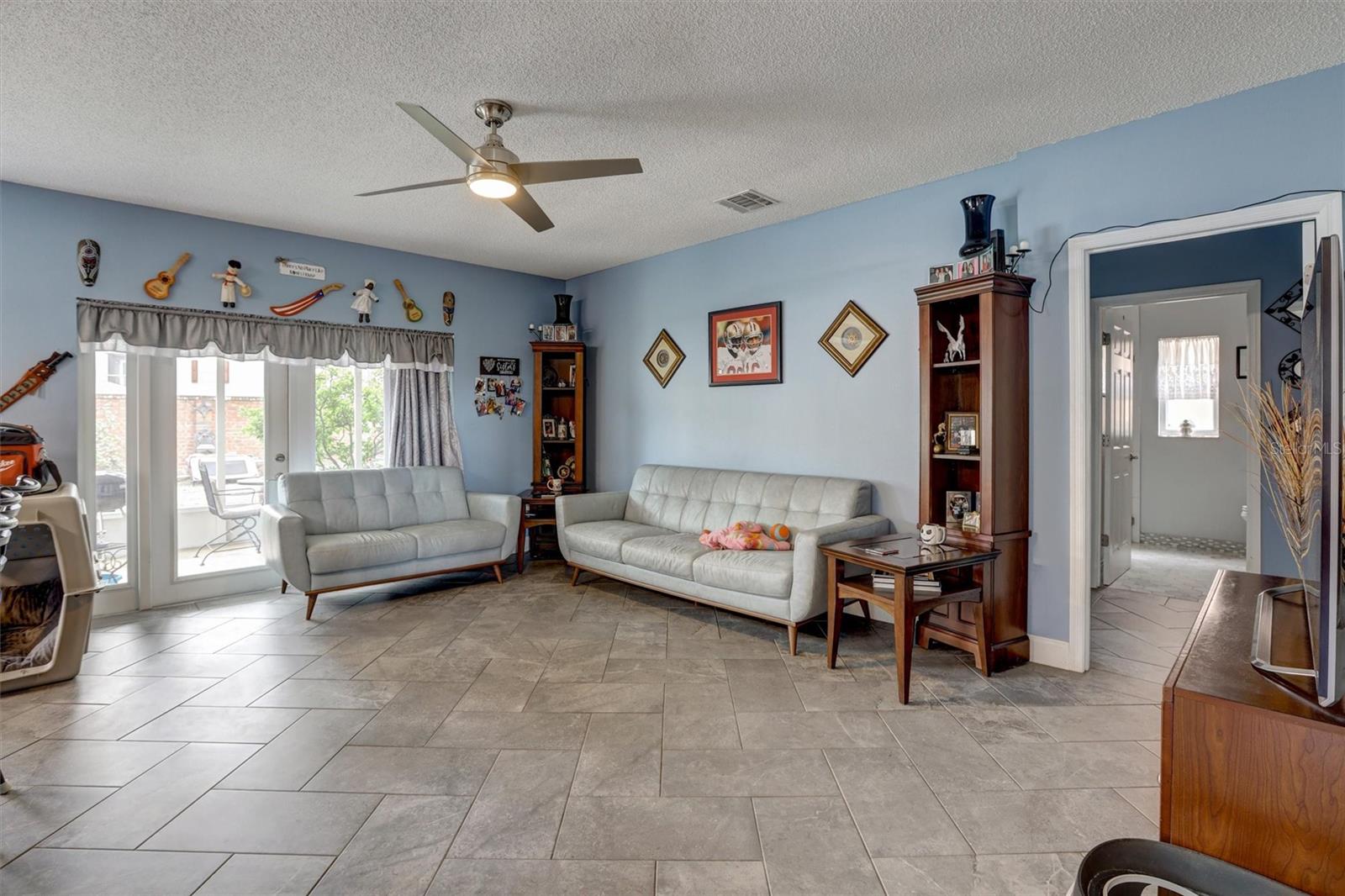 WINFIELD - Residential