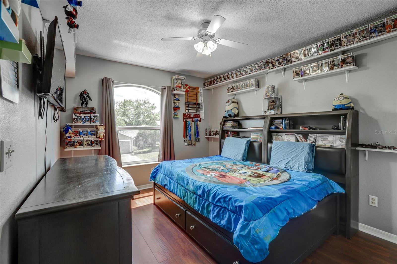 WINFIELD - Residential