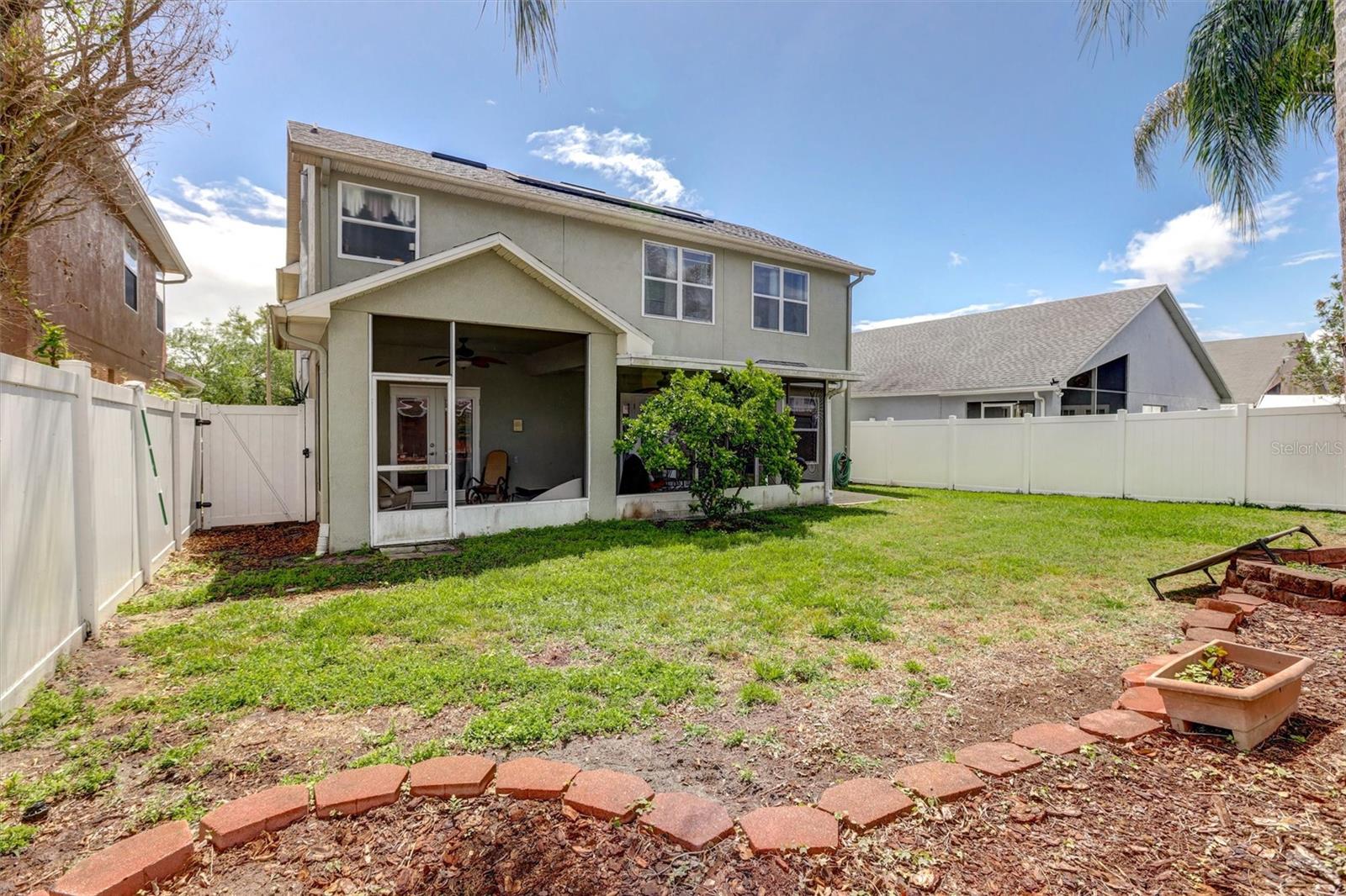 WINFIELD - Residential