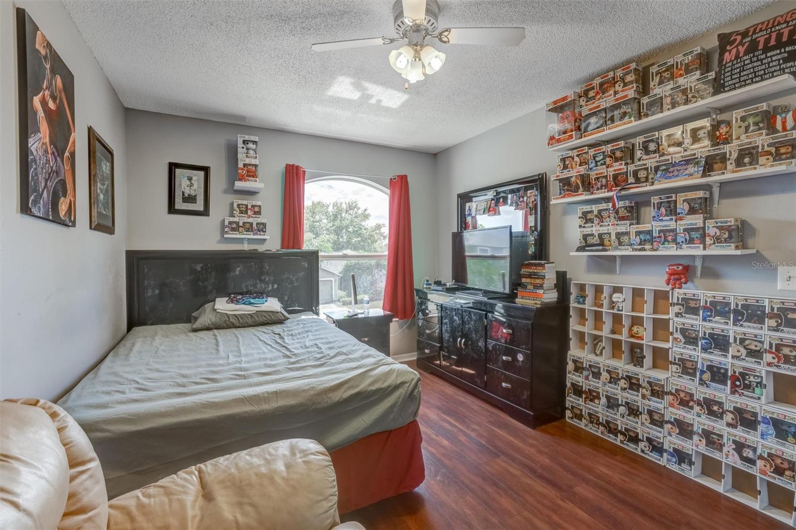 WINFIELD - Residential