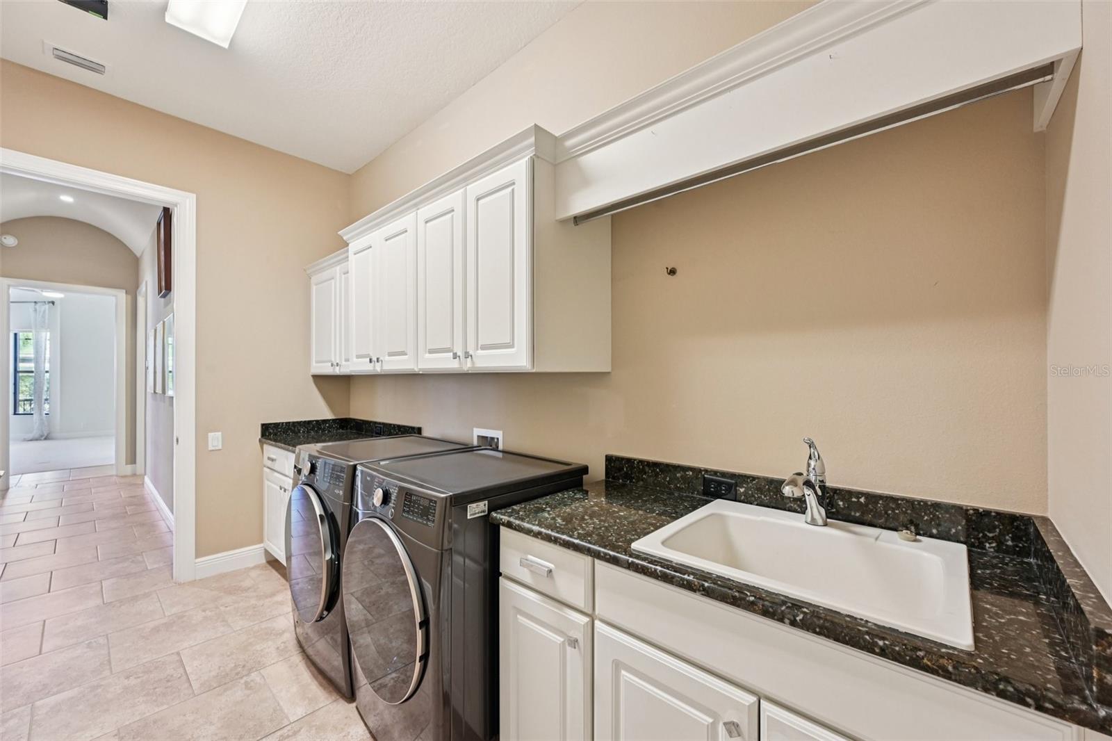 HARBOUR WALK, INLETS, RIVERDALE REV - Residential