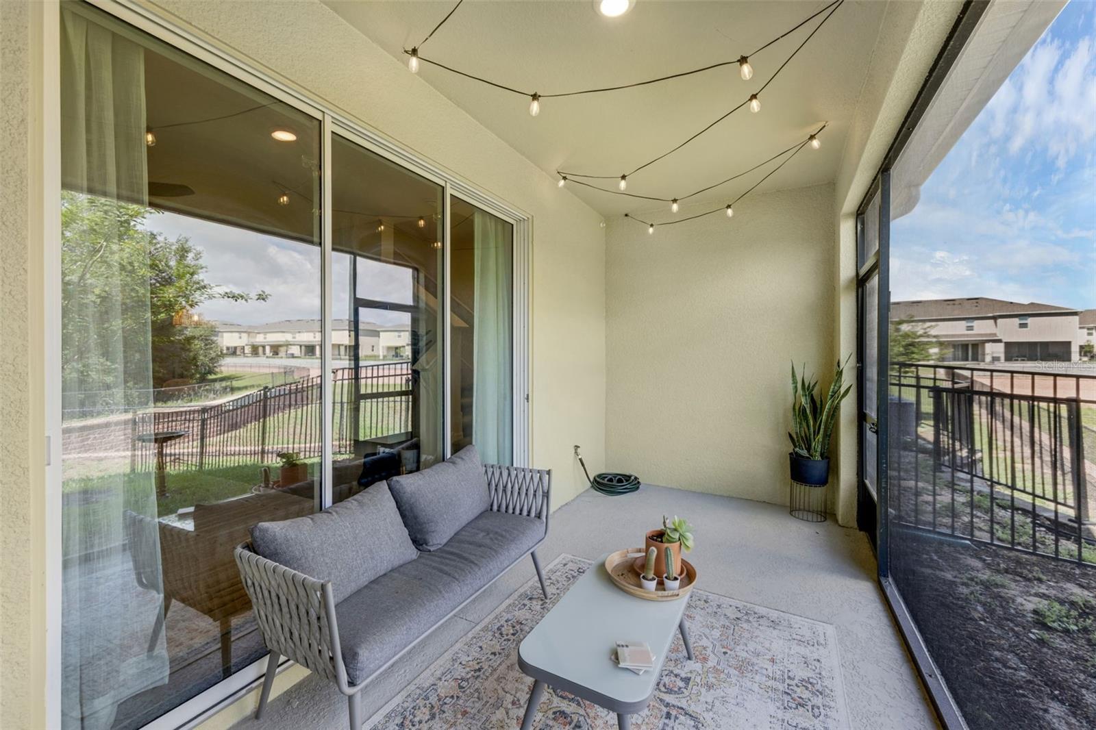 VENEZIA TWNHS - Residential