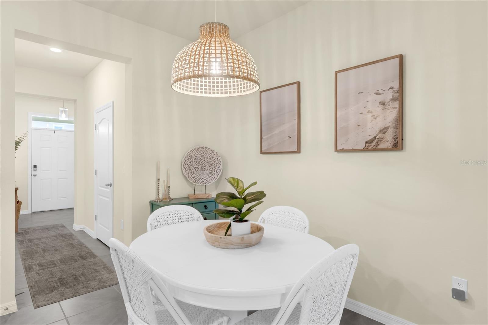 VENEZIA TWNHS - Residential