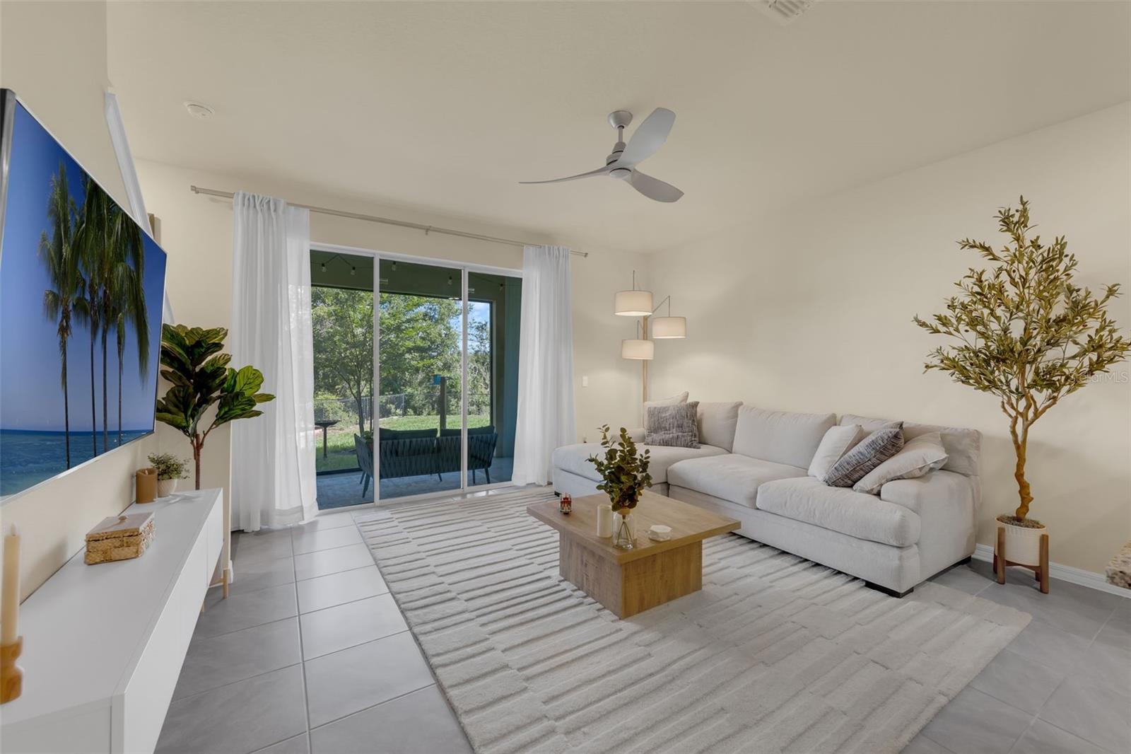 VENEZIA TWNHS - Residential