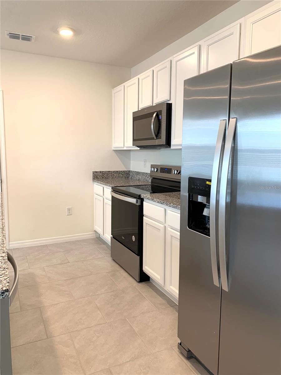 WATERLEIGH PH 4A - Residential Lease